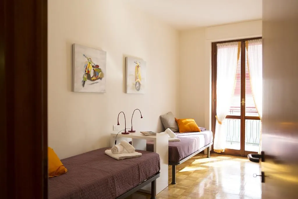 Fiera Monterosa 11 Apartment Milan